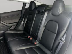 
										2019 Tesla Model 3 full									