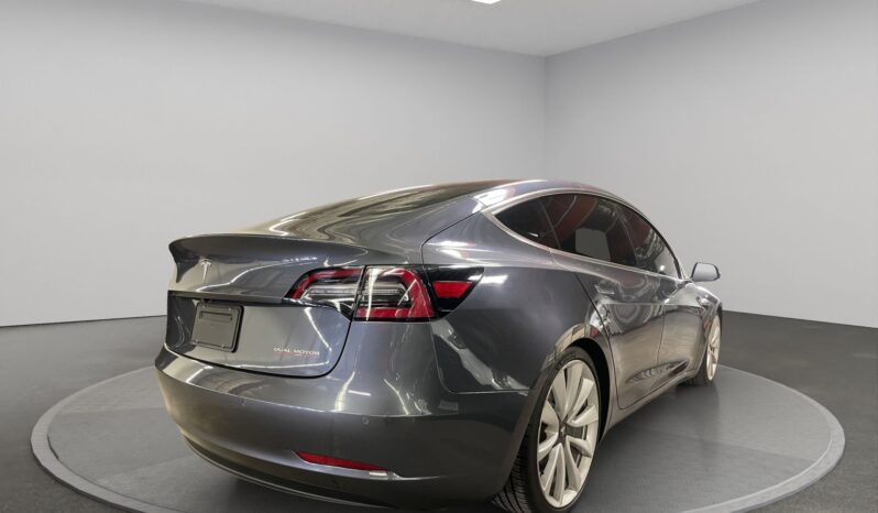
								2019 Tesla Model 3 full									